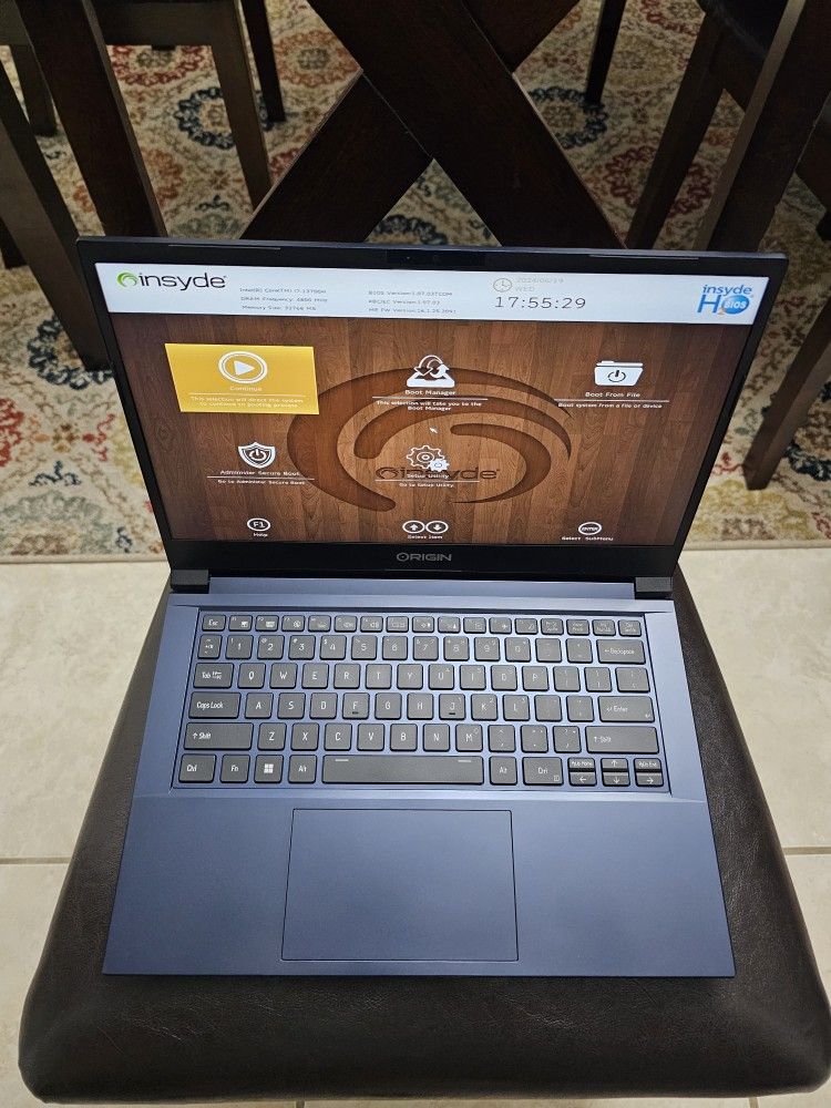 Origin PC Eon14-S 14" 144hz Intel core i7 13700h 16gb 1tb nvme ssd NVIDIA RTX 4060 8GB GAMING LAPTOP
