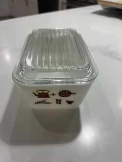 Pyrex early American fridge 502