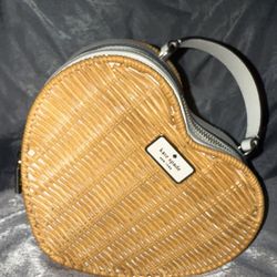 Kate Spade Straw Heart Purse With Strap 