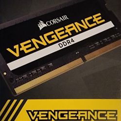 CORSAIR - Vengeance Series 32GB (2x16GB) 2666MHz DDR4 C18 SODIMM Laptop Memory

