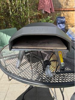 Ooni Koda 12 Pizza Oven + Accessories