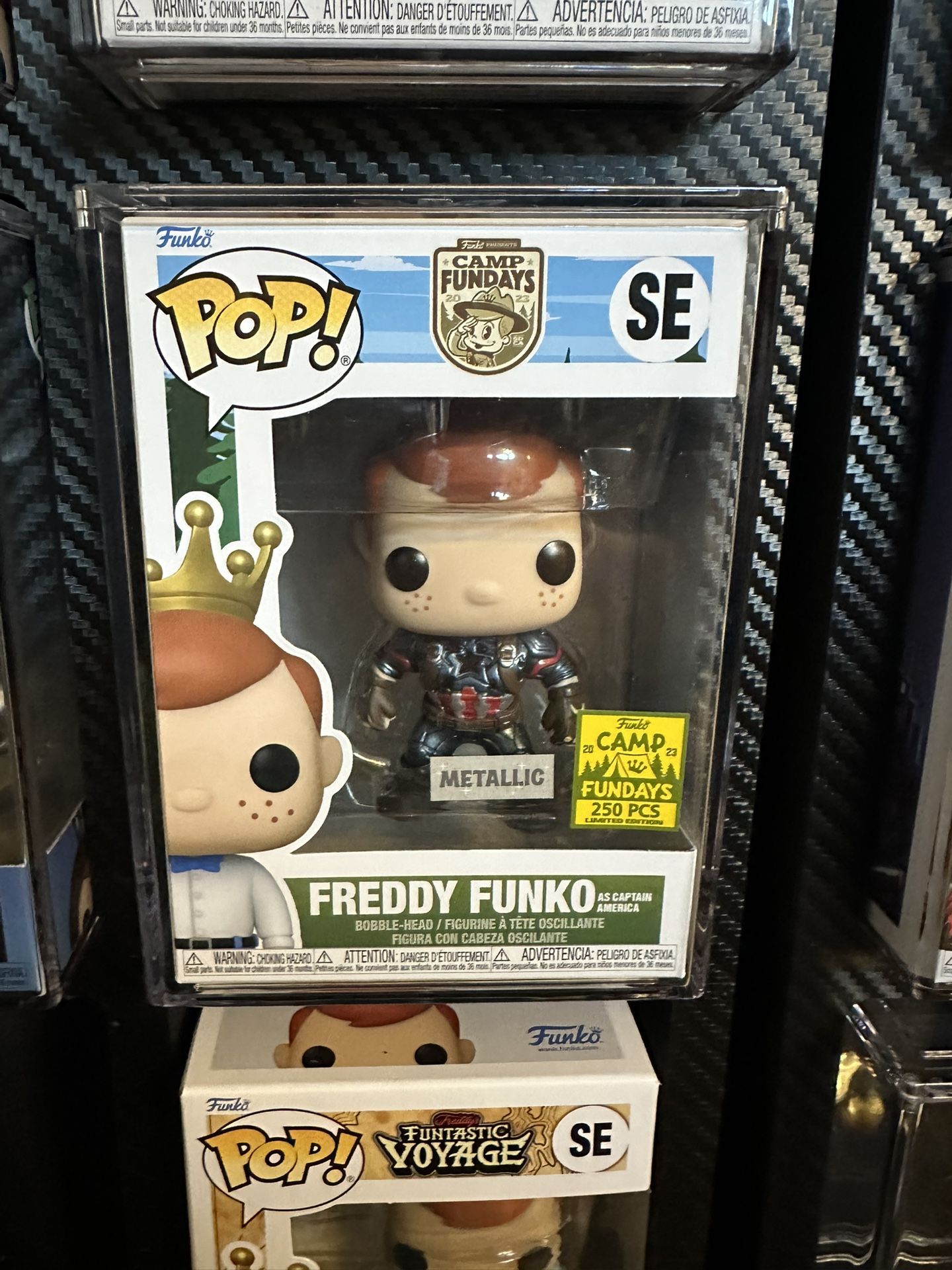 FREDDY FUNKO AS CAPTAIN AMERICA METALLIC 250 PCS