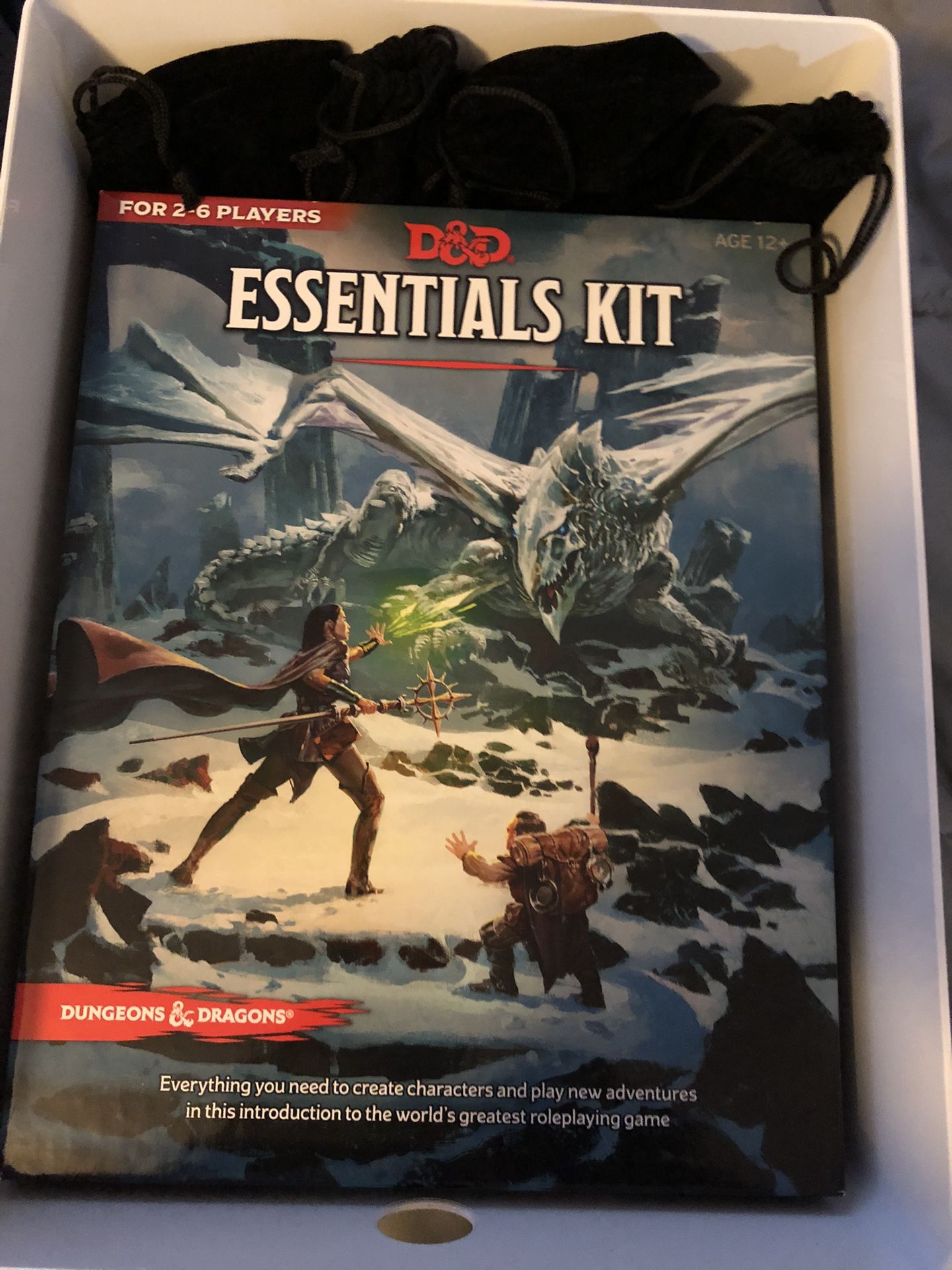 Dungeons & Dragons Essentials Kit And  Starter Kit
