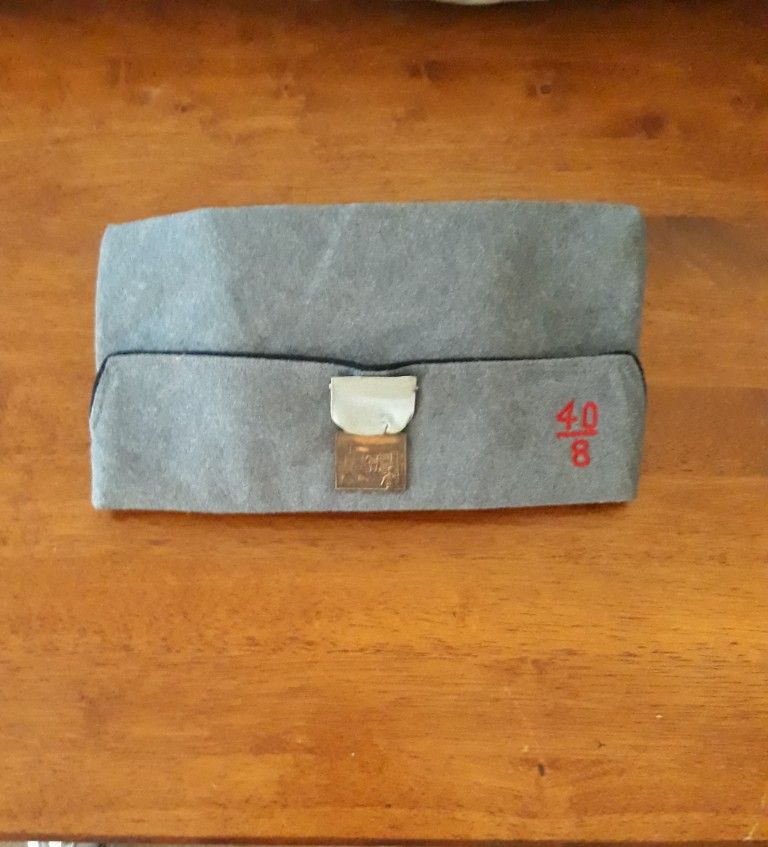 Vintage American Legion Society of 40 Men 8 Horses Gray Wool Garrison Cap + Medal