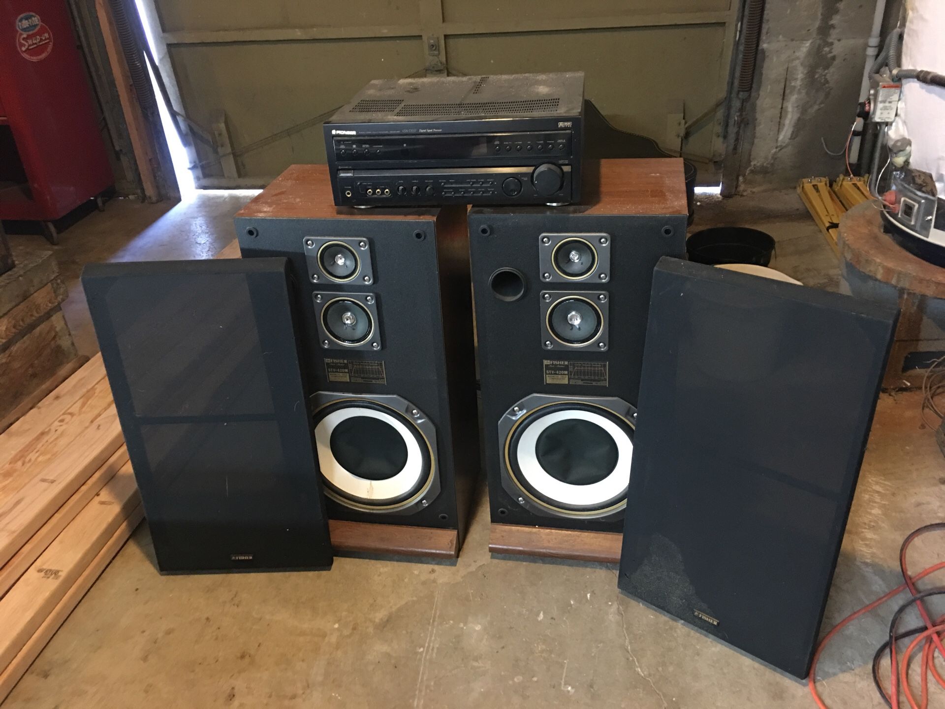 Pioneer receiver and Fisher speakers