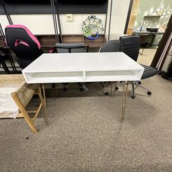 Hairpin Writing Desk with Storage - White