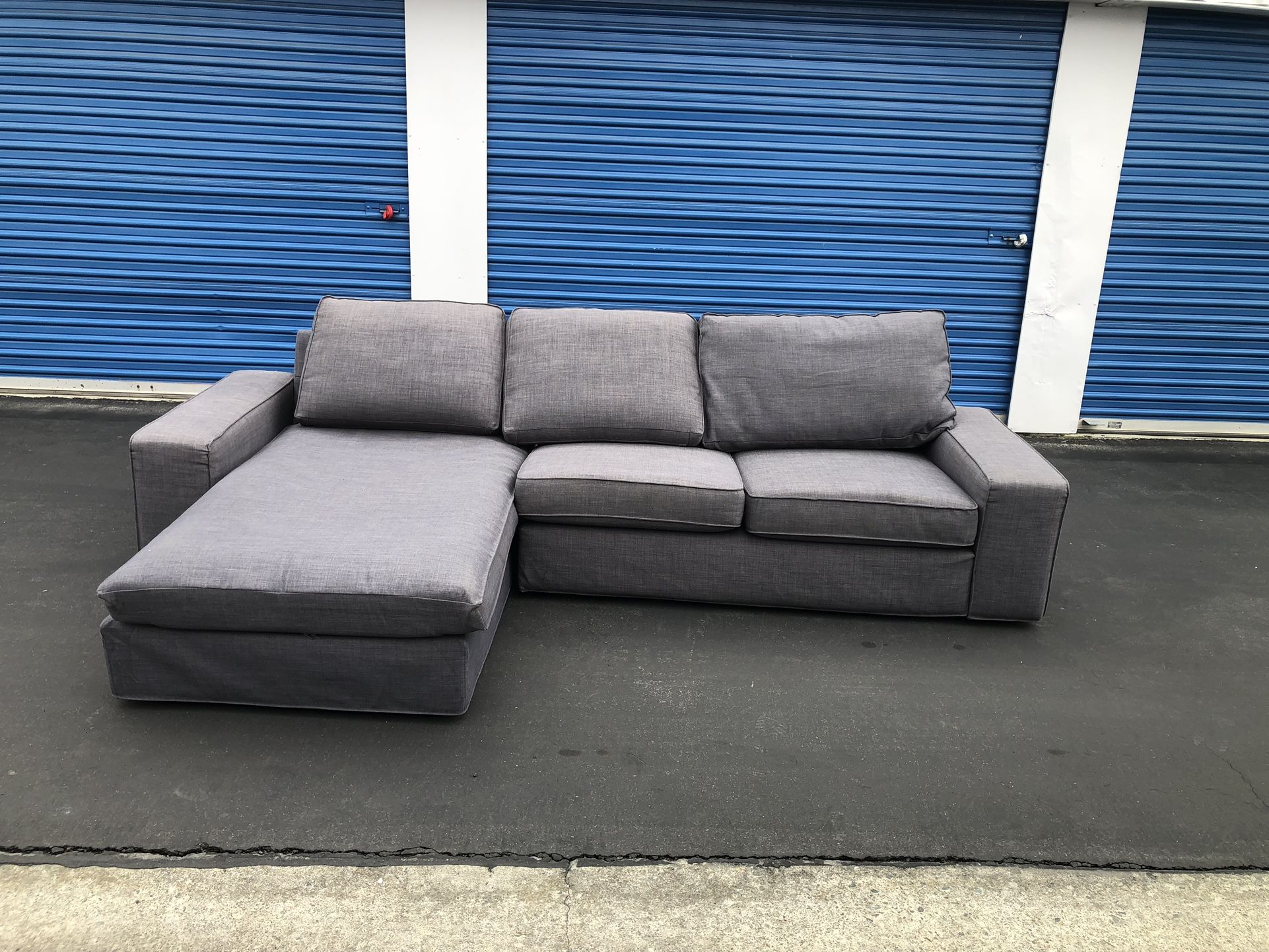 Sectional Couch Sofa( Delivery Available)