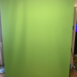 Legato Retractable Green Screen 5’x6’