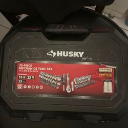Husky 75-piece Mechanics Tool Set.