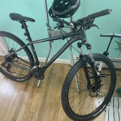Cannondale Mountain Bike 