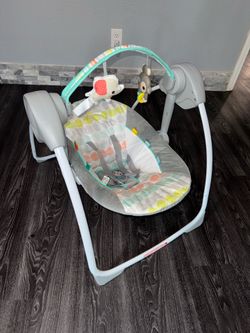 Baby swing