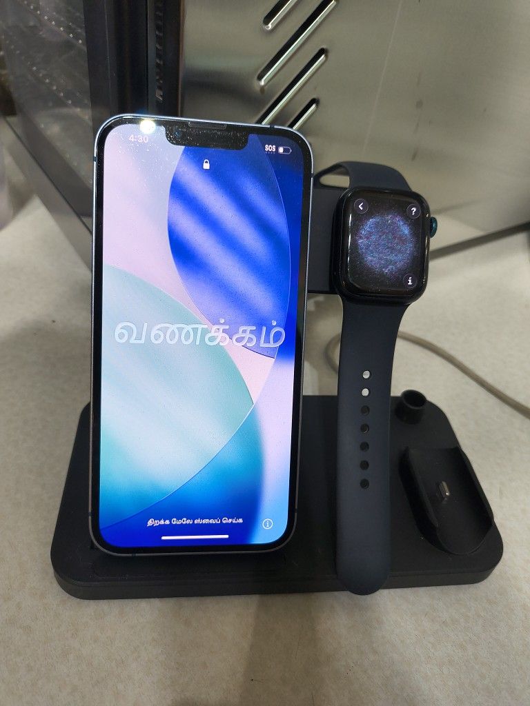 iPhone 13 & Watch Series 7 42mm