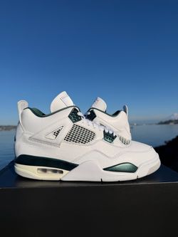 Air Jordan retro 4 oxidized size 10.5