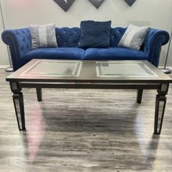Modern Style Coffee Table with Tempered Glass