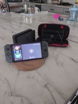 Nintendo Switch OLED Bundle – Great Condition – $275 or best offer