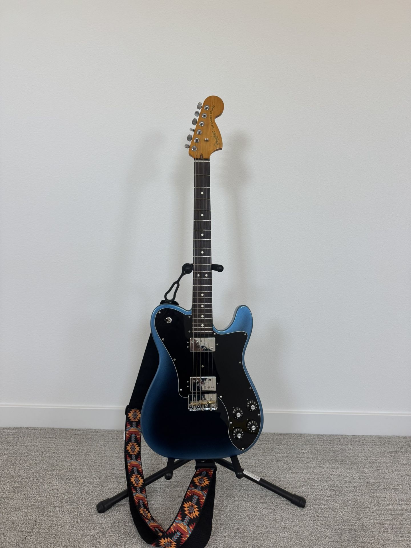 Fender American Professional II Telecaster Deluxe – 2024, Dark Knight (Made in USA)