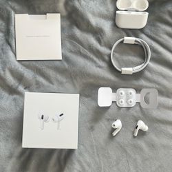Wireless Earbuds