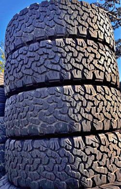 225 65 17 vendo un set de llantas usadas en excelente condición marca BFGOODRICH