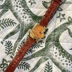 Vintage Disney Timex Winnie the Pooh Bear Gold Face watch braided leather band