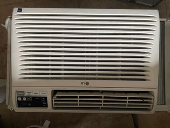 Air Conditioner 10,000 Btus