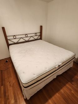 King size bed