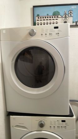 Kenmore Front-Load Dryer White