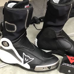 Dainese Racing Boots Axial D1 Size 7.5