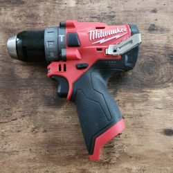 Milwaukee M12 1/2" Fuel Hammer Drill / Driver NEW