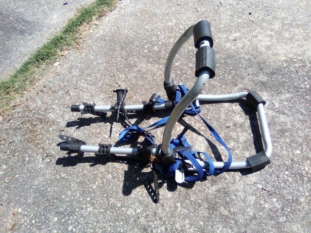 Thule Bike Rack For 3 Bikes 25.00