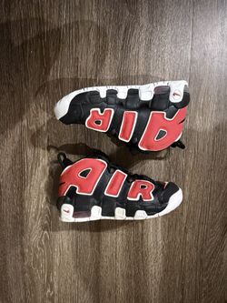 Nike Air More Uptempo GS Bred Black University Red 