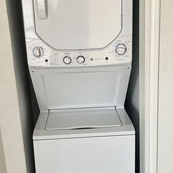 Stackable Washer and dryer 