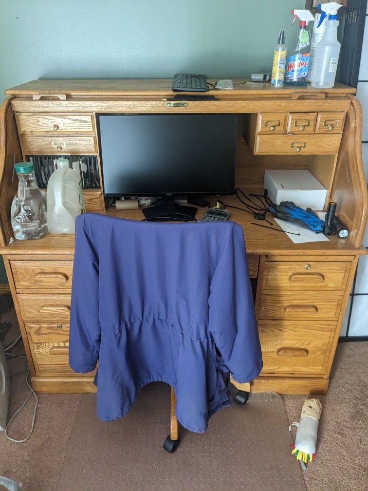 Desk ( Computer Roll Up )