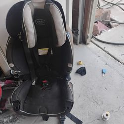 Graco car seat 