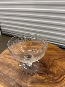 Vintage Etched Glass Pedestal Dessert Bowls – Set of 2