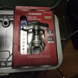 Husky 3/16-in 3/4 Inch Heavy Duty Pro Flaring Tool
