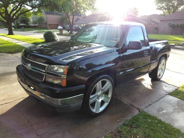 2003 Chevy Silverado single cab stepside for Sale in Pearland, TX - OfferUp