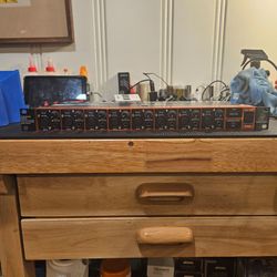 Behringer Ultragain Digital 8200 Interface