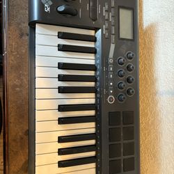 Axion25 MIDI Controller 