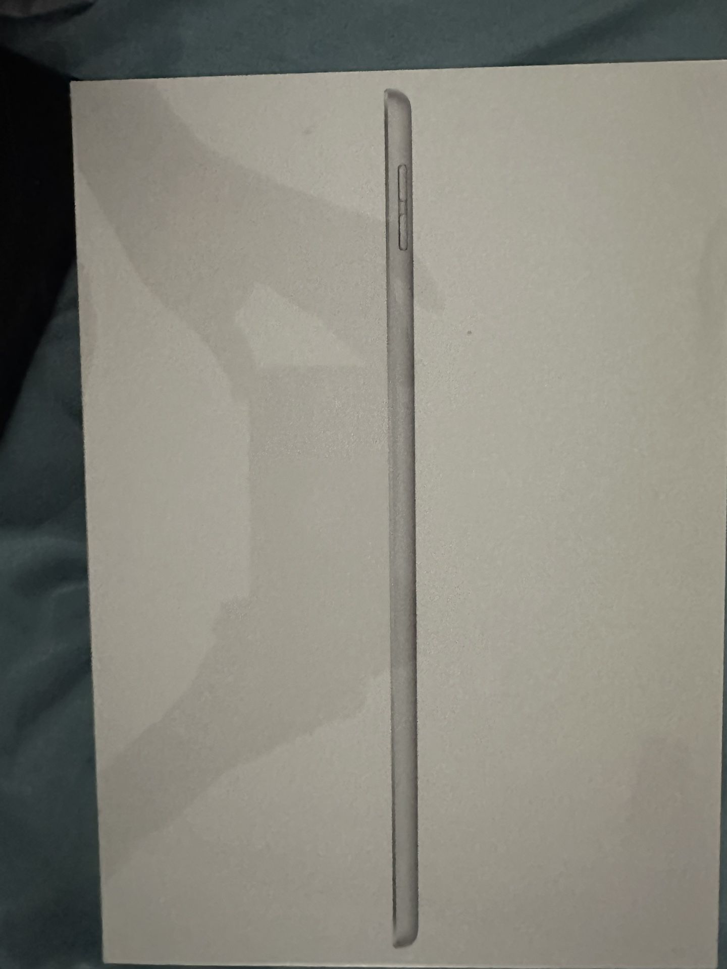 2021 Apple 10.2-inch iPad Wi-Fi 64GB - Silver (9th Generation)