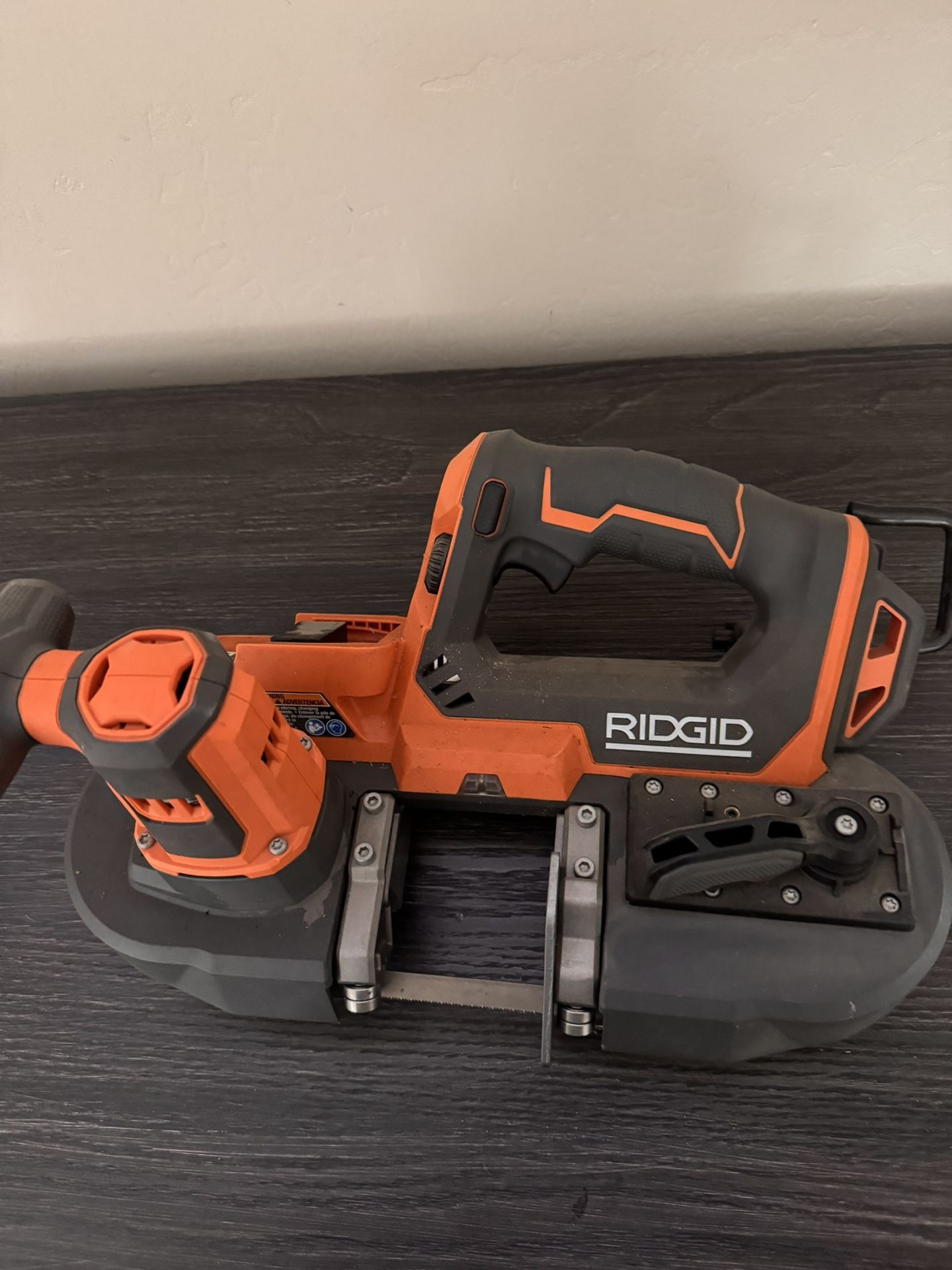 18V Cordless Compact Band Saw