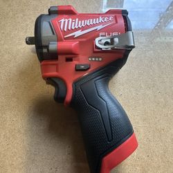 Milwaukee M12 3/8 Impact Wrench 