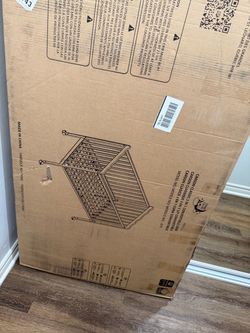 White portable crib