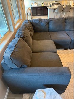 LIVINGSPACES sectional dark grey couch WASHABLE