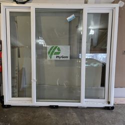 Brand New OUTSIDE window W/Screens