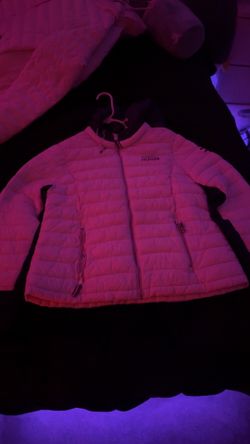 White tommy hilfiger puffer