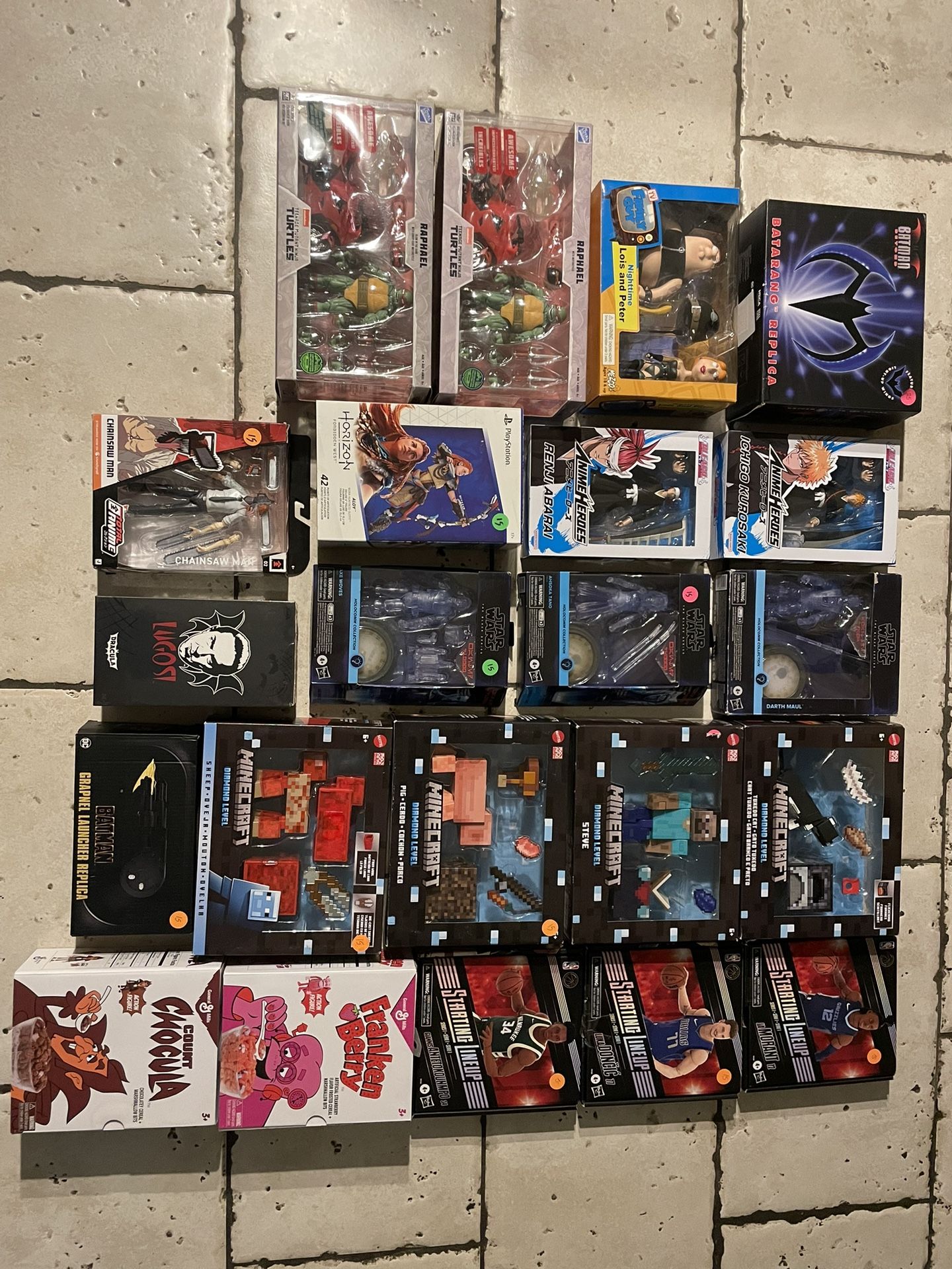 $15 Action Figure/ Toy Lot