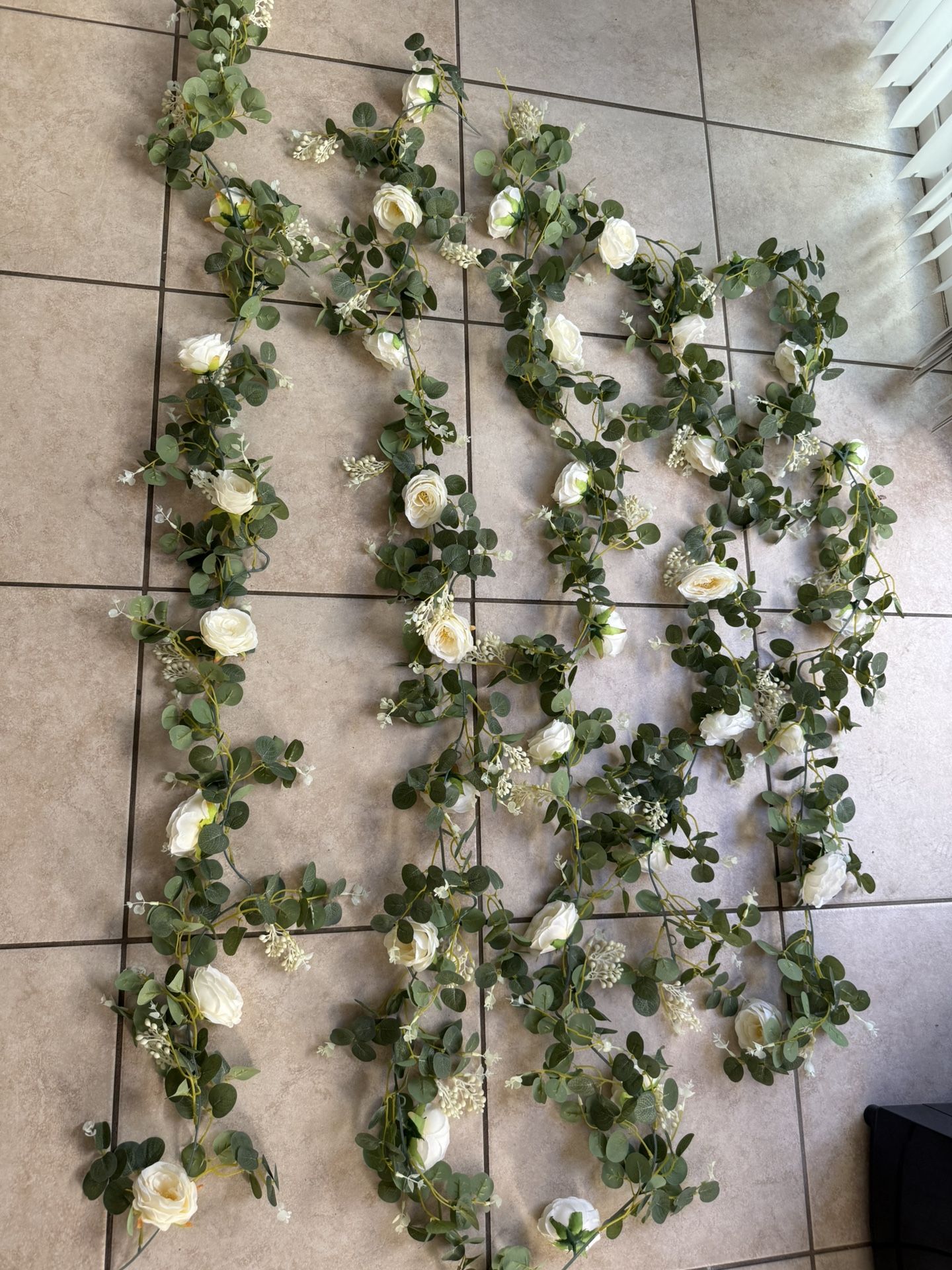 Ivory Flower Garland
