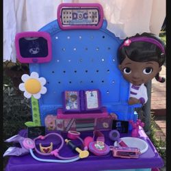 Doc McStuffins Make Sounds With Accessories