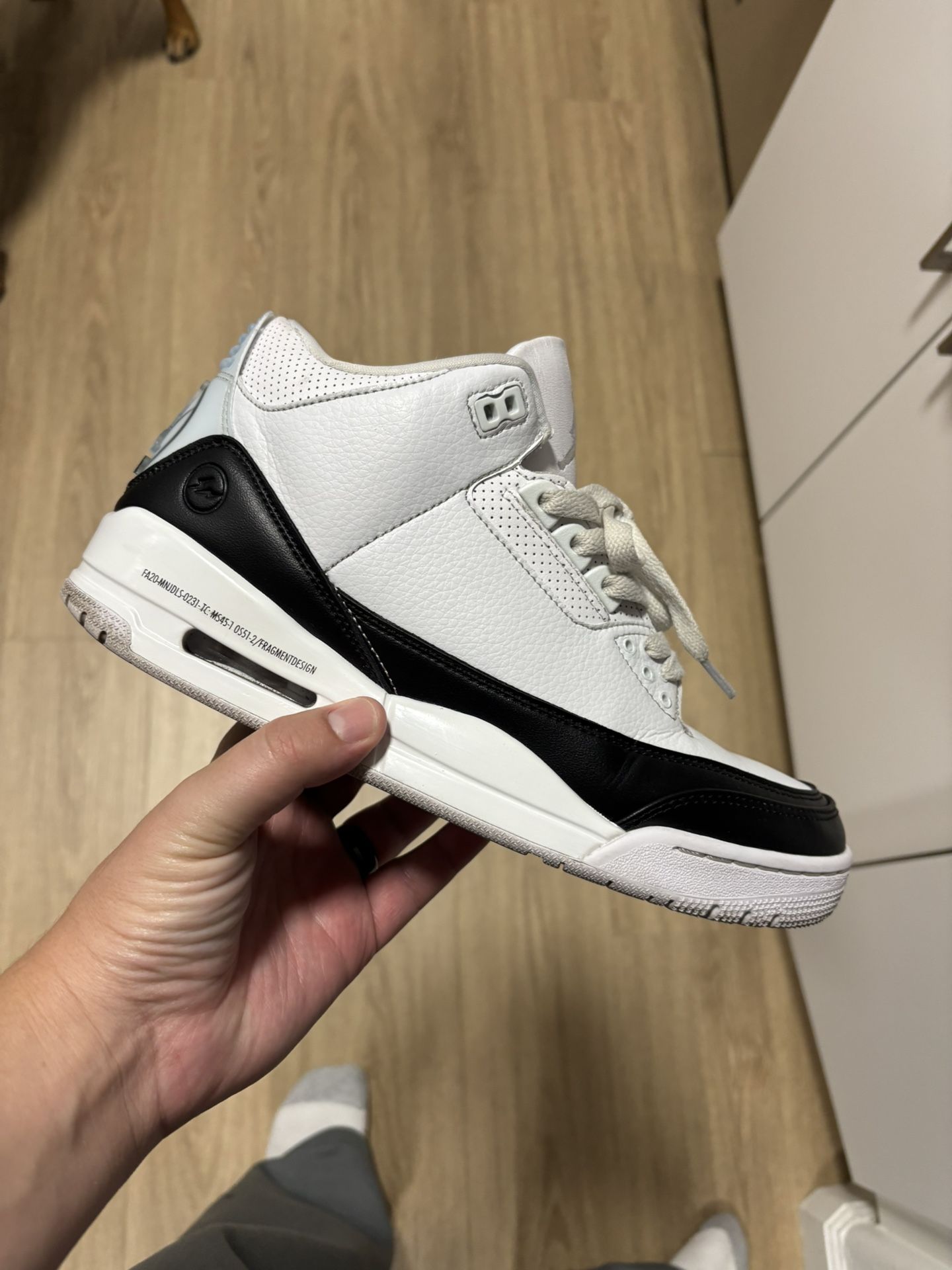 Jordan Retro 3 Fragment