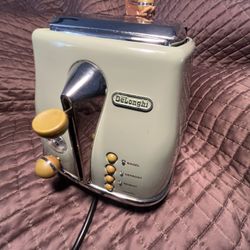 De’Longhi Icona Vintage Toaster